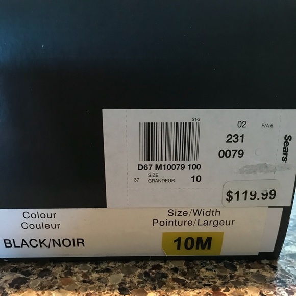 Logan Hill Men’s Leather boots. New with box. - Picture 8 of 9